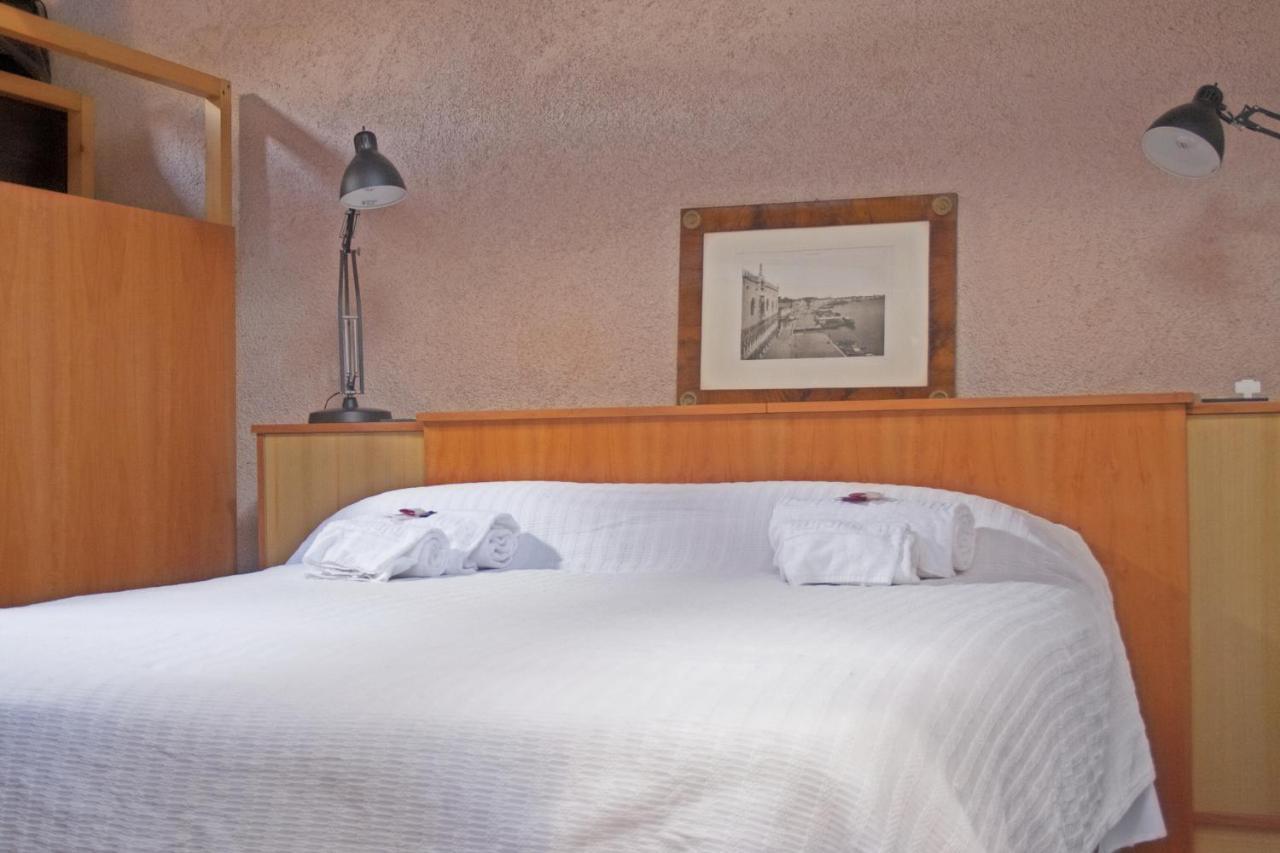 Palazzo Soranzo Charming Венеция Екстериор снимка